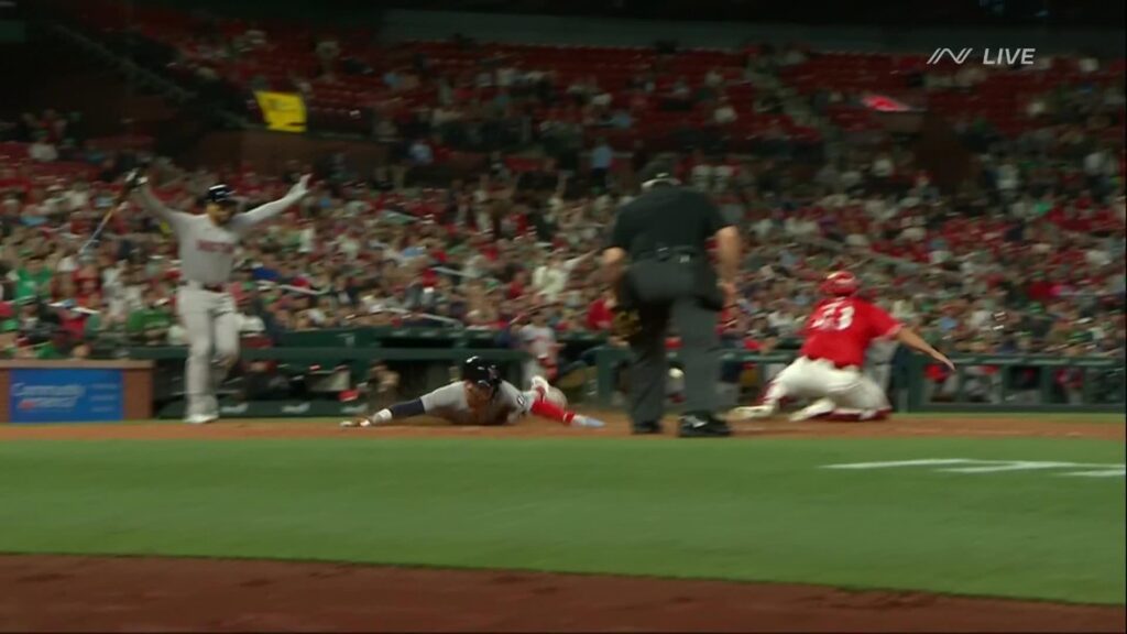 Boston vs St Louis market analysis Apr 10