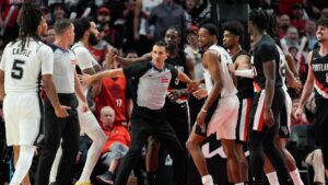 San Antonio vs Portland market analysis Apr 26