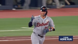 Detroit vs Toronto market analysis Sep 15